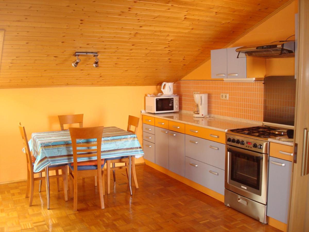 קריקווניצה Apartmani Zafaranic מראה חיצוני תמונה