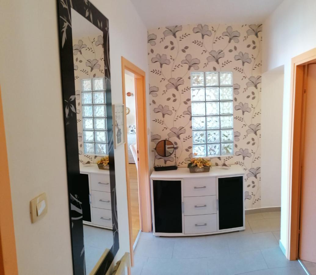 קריקווניצה Apartmani Zafaranic מראה חיצוני תמונה